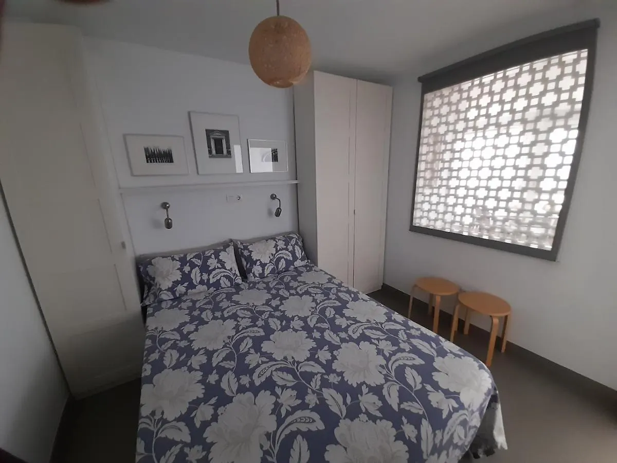 Espectacular Apartamento Primera Linea De Playa Sitio de Calahonda Apartment